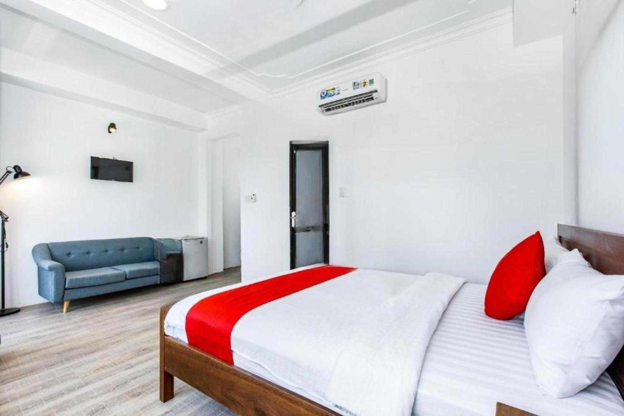 Gis Hotel Nha Trang & Motorbike Rental Exterior photo